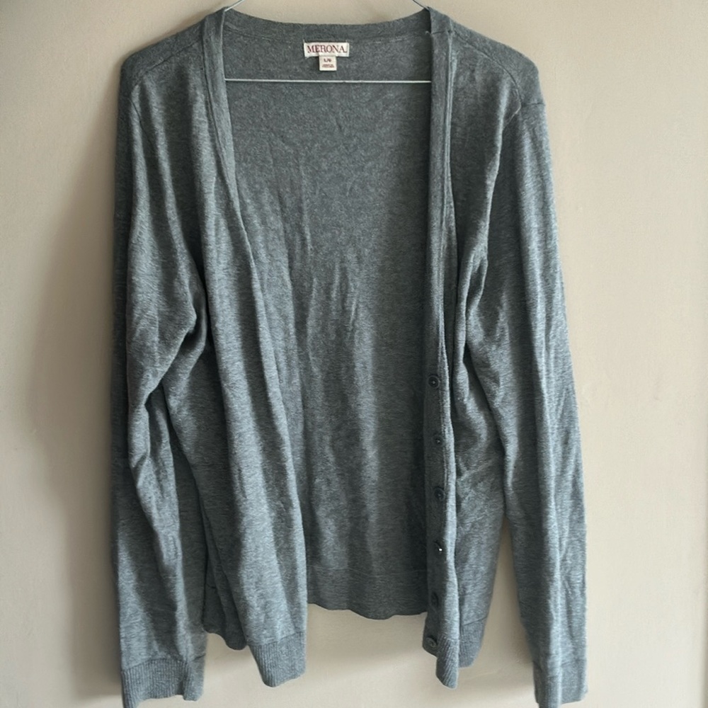 Women’s sweater